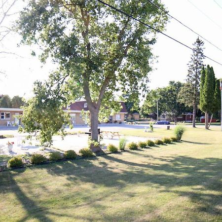 Walkerton Inn Motel Buitenkant foto