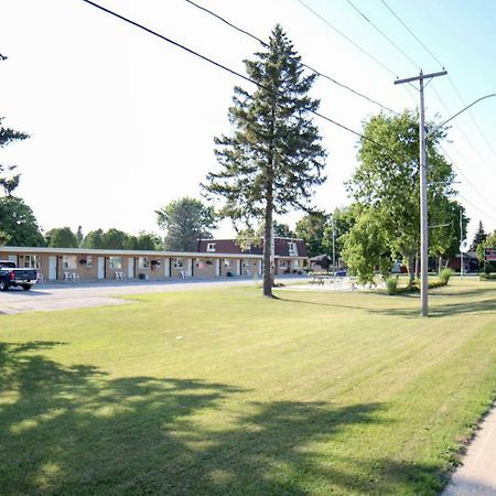 Walkerton Inn Motel Buitenkant foto