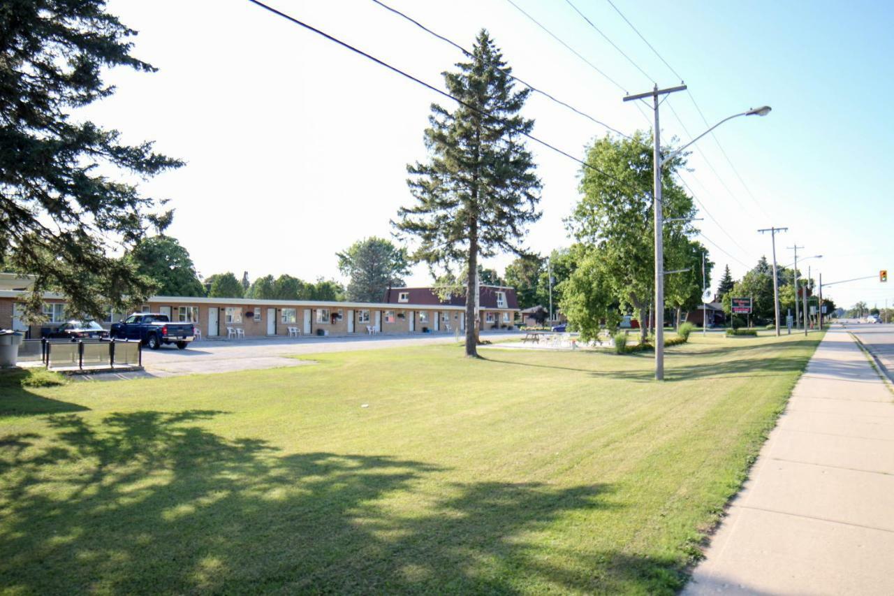 Walkerton Inn Motel Buitenkant foto