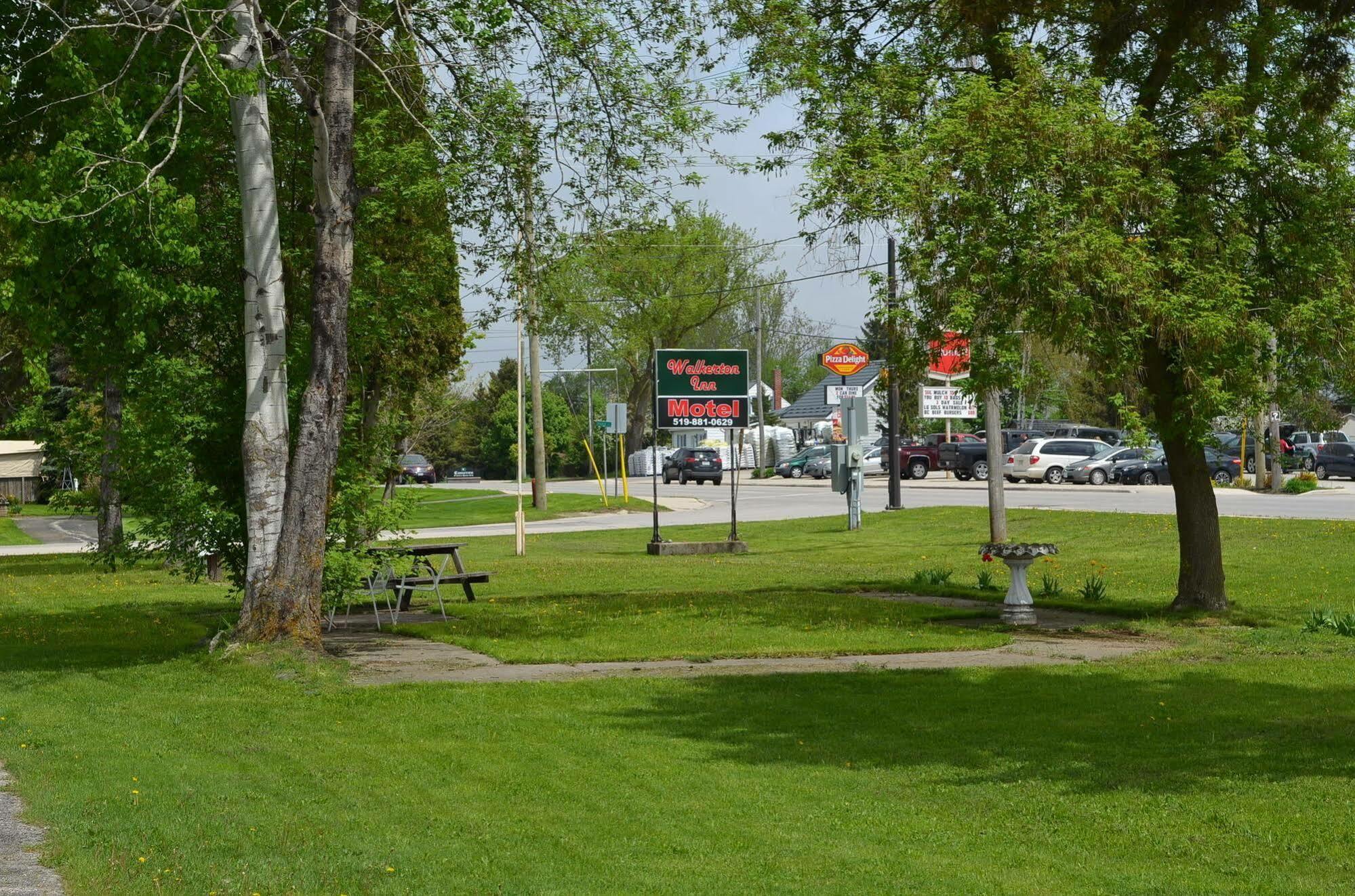 Walkerton Inn Motel Buitenkant foto